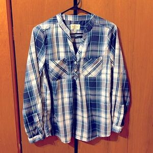 Plaid blouse good condition